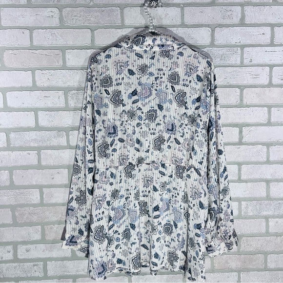 Torrid Stripe Satin Surplice Long Sleeve Fortune Paisley Dew Print Blouse Size 3 - Picture 7 of 11